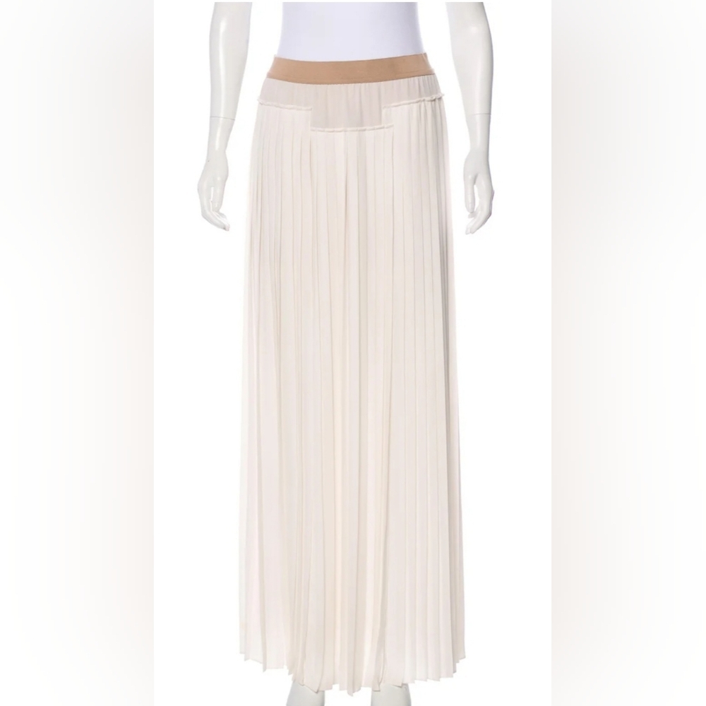 Gorgeous BCBGMaxAzria Cream Maxi Skirt Size M!